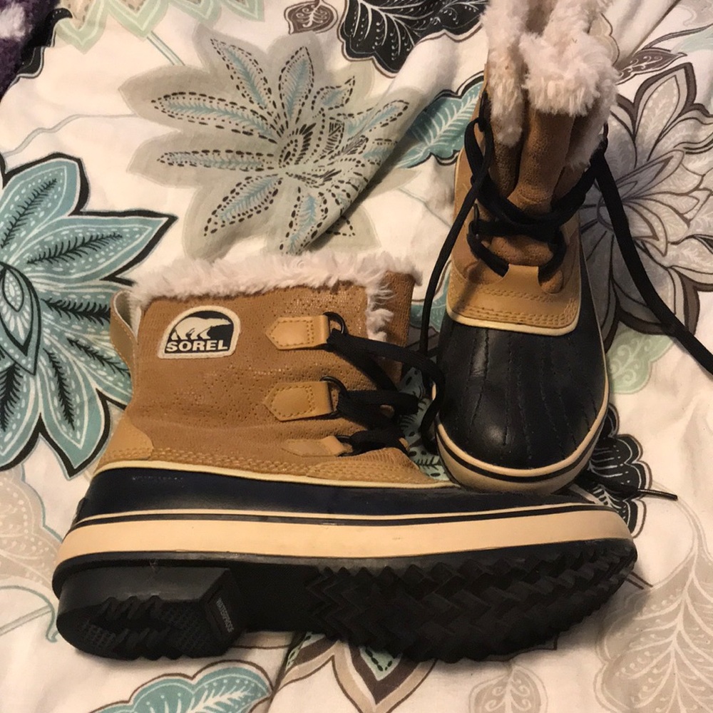 Sorel snow boots